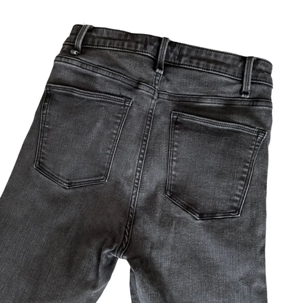 Abercrombie & Fitch Black High Rise Ankle Flare Jeans. Size 27/4